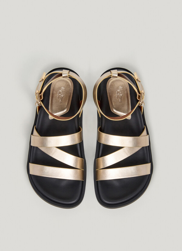 SAND&Aacute;LIAS RASTEIRAS DE TIRAS CRUZADAS