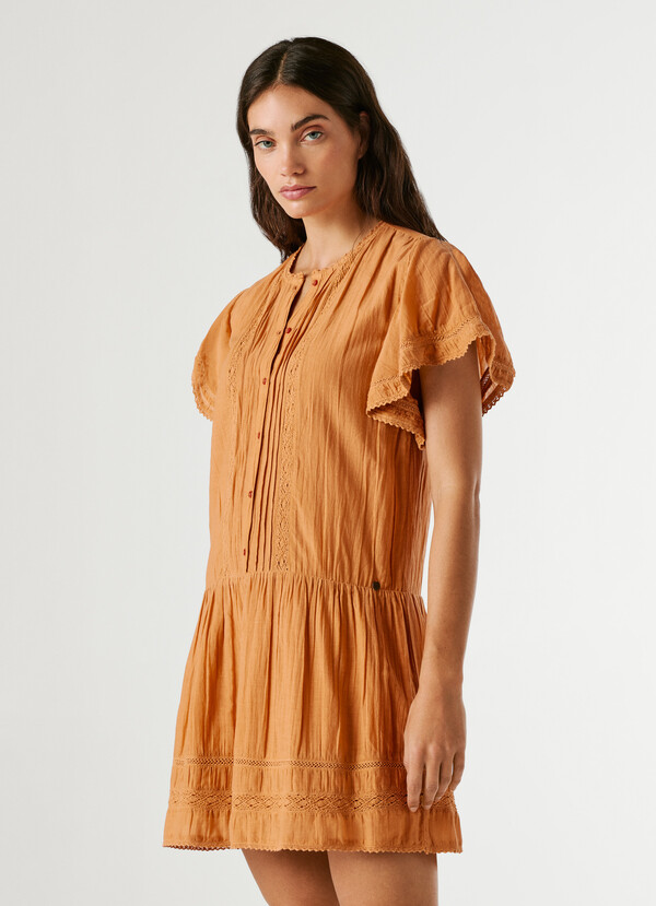 SHORT DRESS WITH LACE