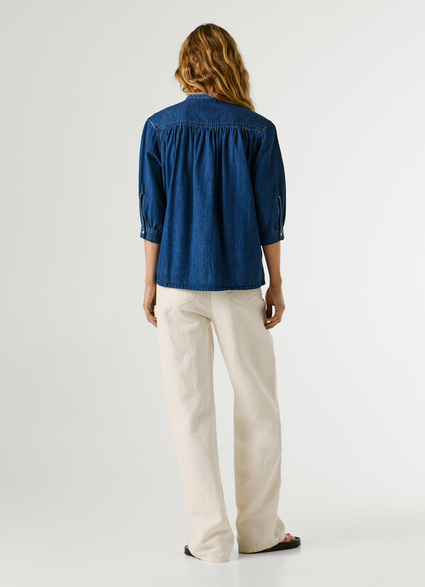 REGULAR FIT DENIM BLOUSE