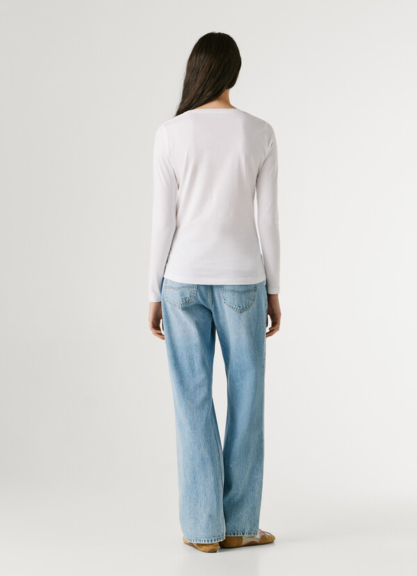 SLIM FIT LONG SLEEVE T-SHIRT