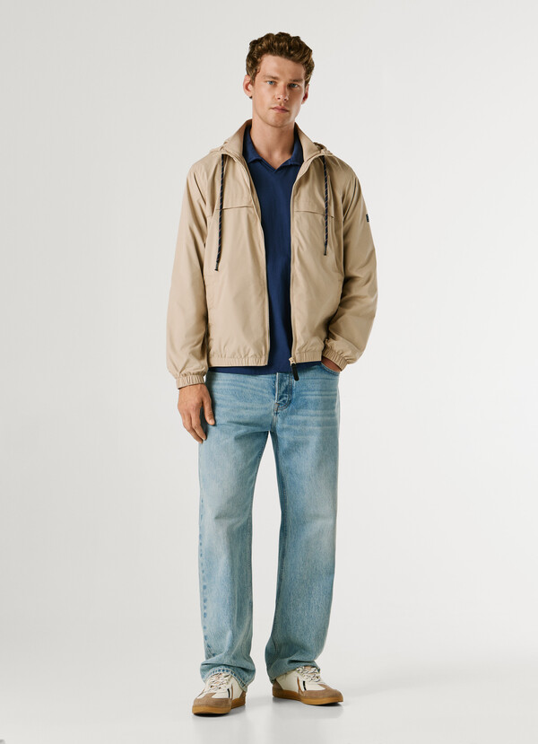 HOODED WINDBREAKER JACKET