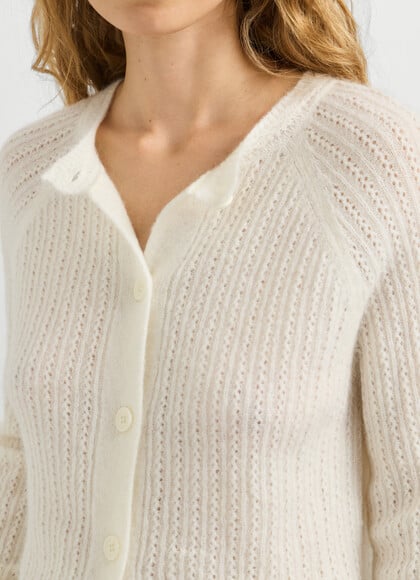 BUTTON-UP KNIT CARDIGAN