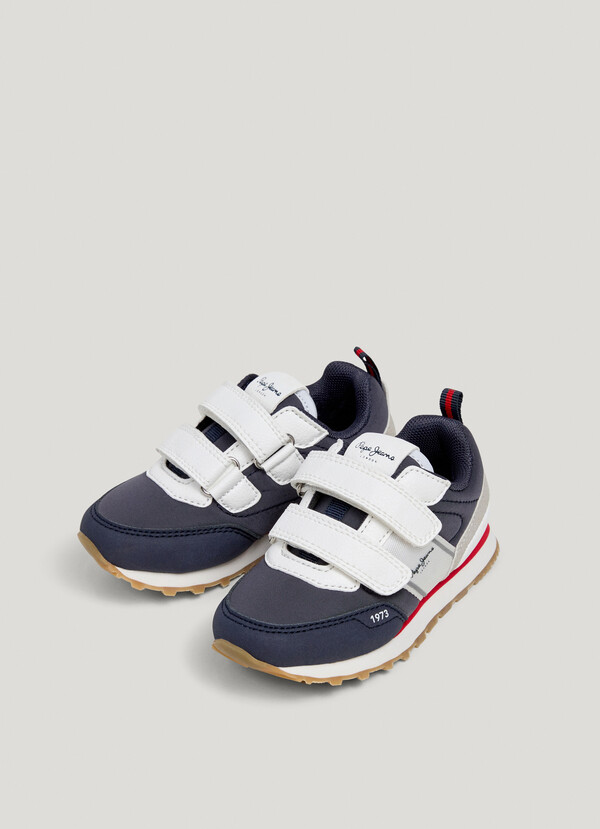 RUNNING TRAINERS WITH VELCRO CLOSURE