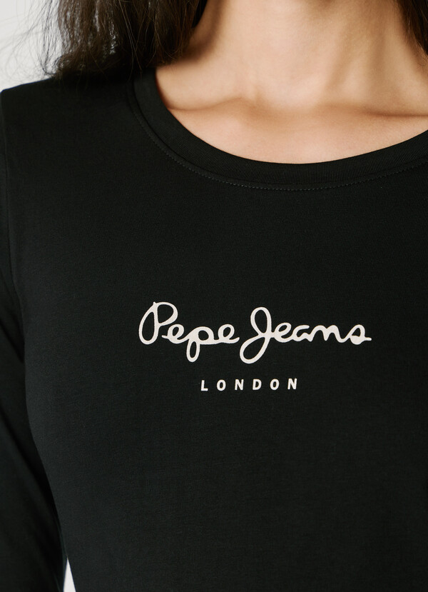 SLIM FIT LONG SLEEVE T-SHIRT