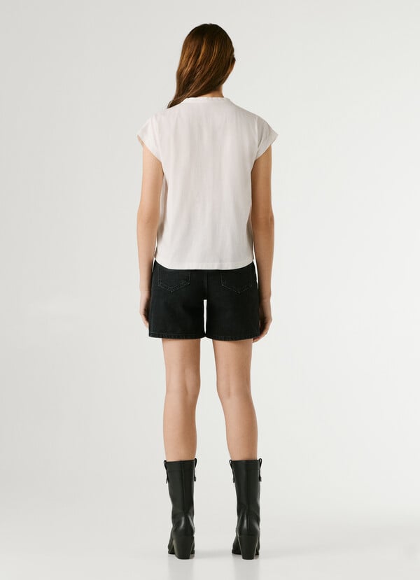 T-SHIRT WITH OPENWORK FLORAL DETAILS