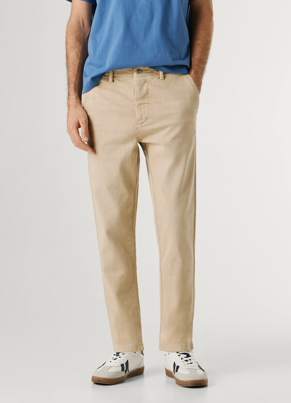 TAPERED FIT CHINO TROUSERS