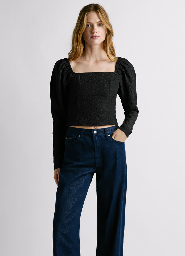CROPPED FIT JACQUARD TOP