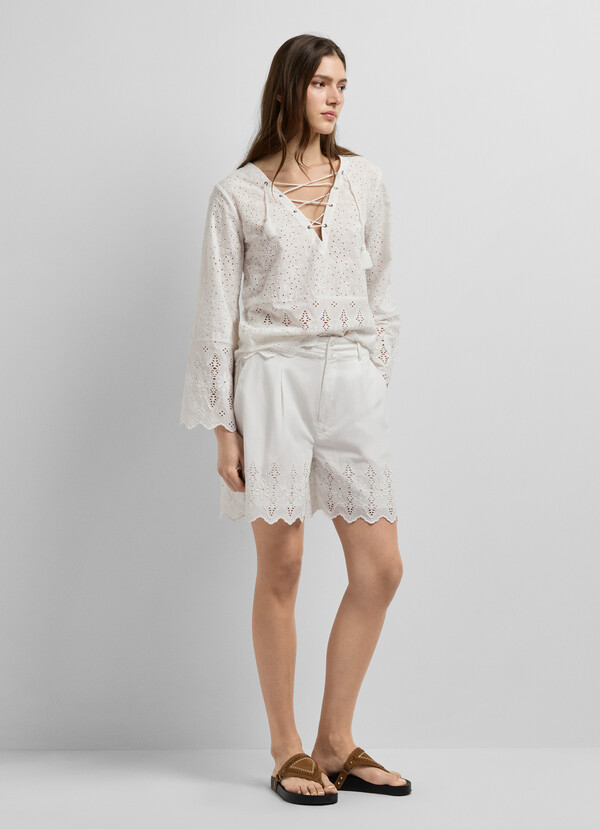 SHORTS WITH OPENWORK DETAILS