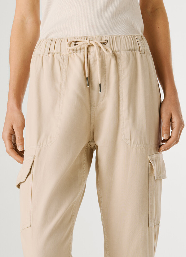 RELAXED FIT JOGGER TROUSERS