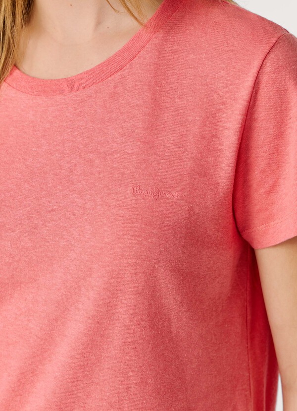 EMBROIDERED LOGO T-SHIRT