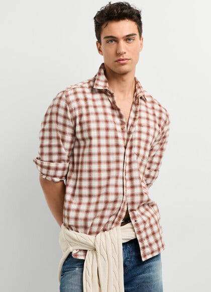 CASUAL FIT CHECKED SHIRT