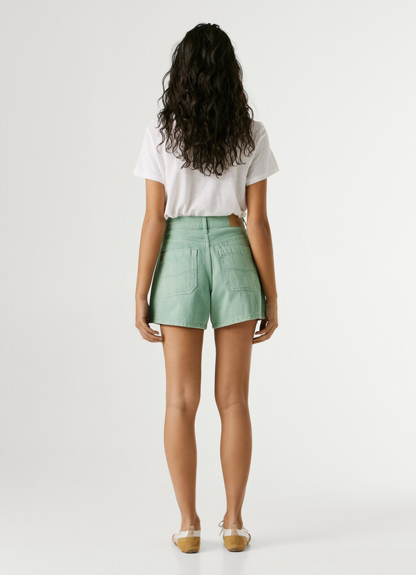 REGULAR FIT DENIM SHORTS