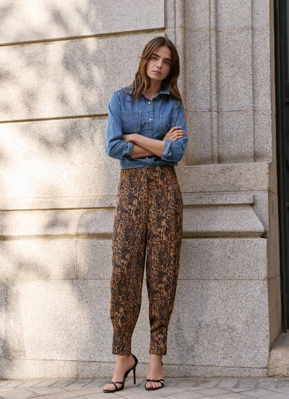 ANIMAL PRINT BALLOON FIT TROUSERS