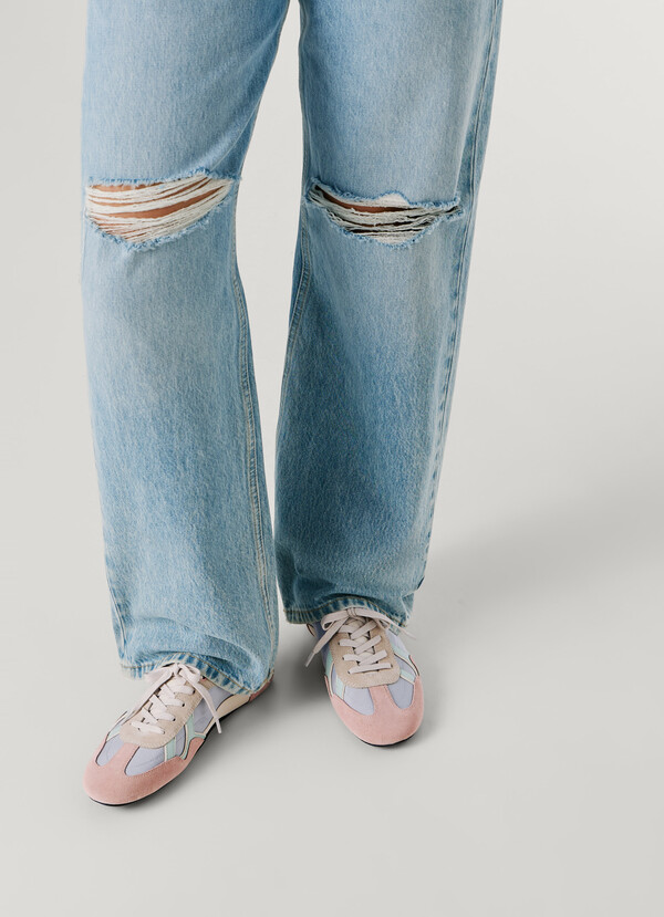 NOA - TRAINERS WITH SUEDE DETAILS 