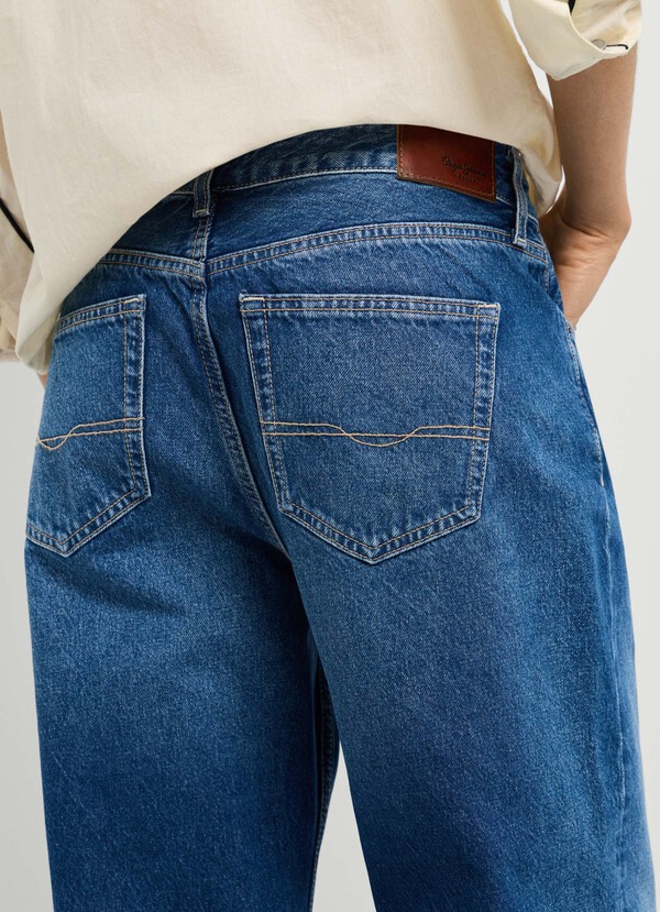 HAZEL - MID-RISE LOOSE FIT JEANS