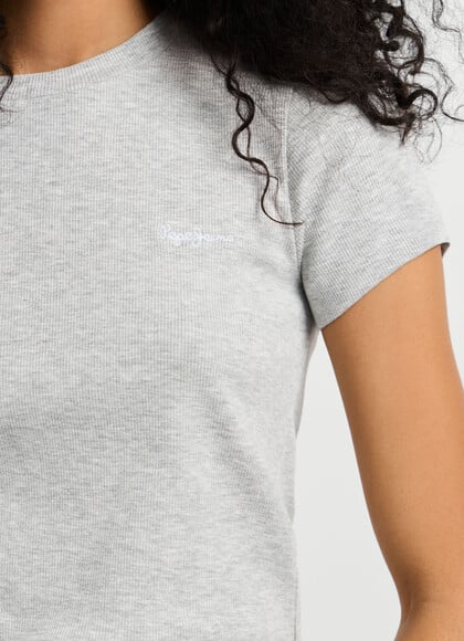 RIBBED EMBROIDERED LOGO T-SHIRT