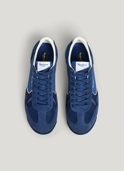 RETRO TRAINERS WITH SUEDE DETAILS