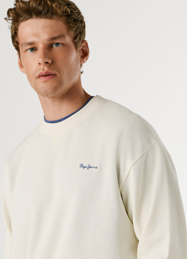 CREW NECK LOGO SWEATSHIRT