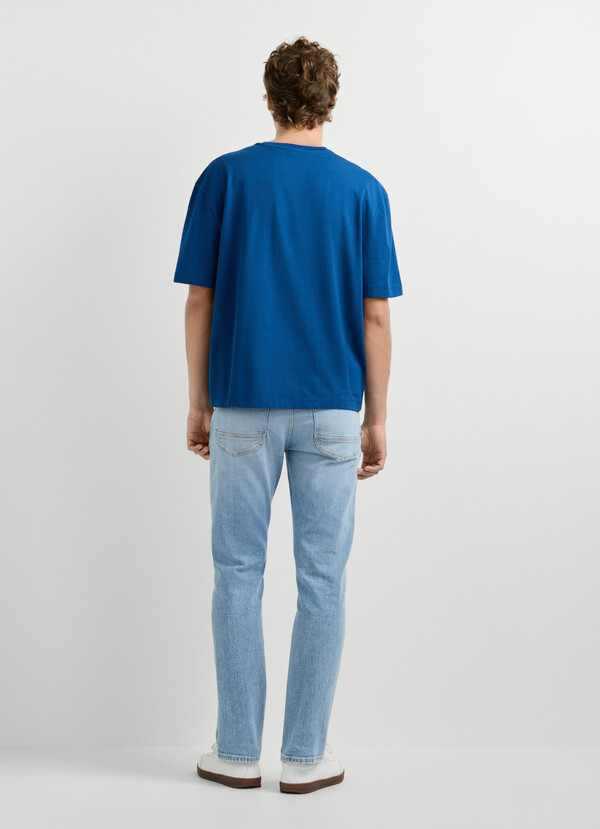 WIDE FIT PRINTED GRAPHIC T-SHIRT