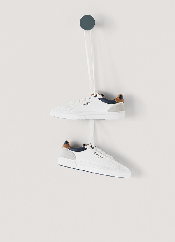 ZAPATILLAS CL&Aacute;SICAS CON DETALLES EN ANTE - KENTON