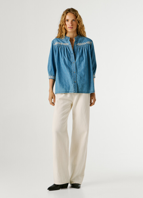 REGULAR FIT DENIM BLOUSE