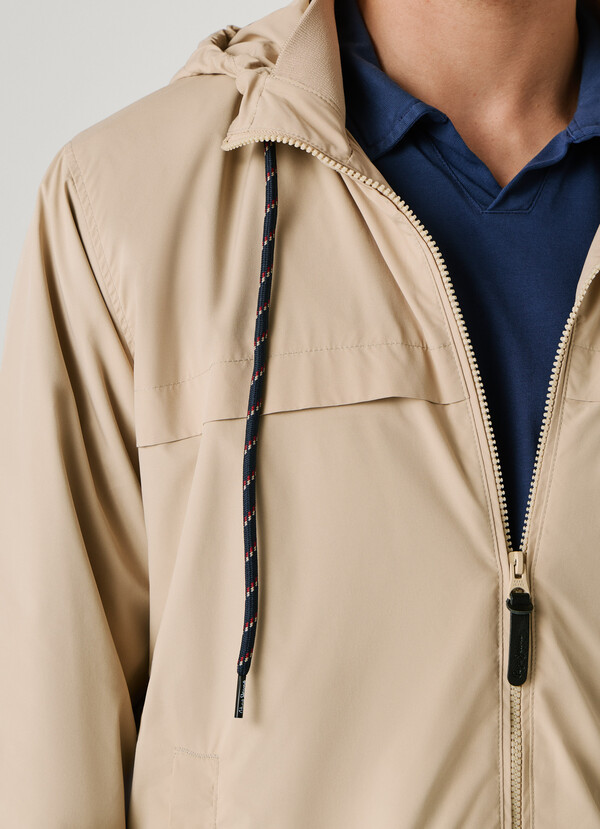 HOODED WINDBREAKER JACKET