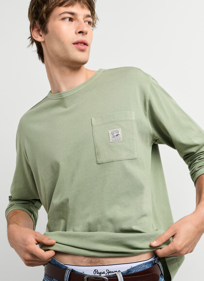 REGULAR FIT LONG SLEEVE T-SHIRT