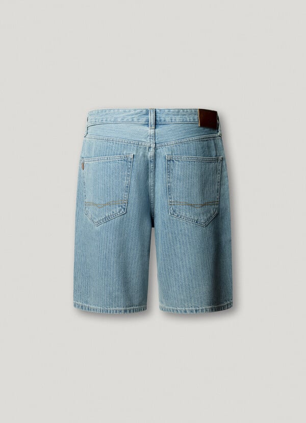 LOOSE FIT DENIM SHORTS