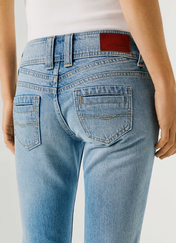 MID-RISE SLIM FIT JEANS - ICONIC GEN