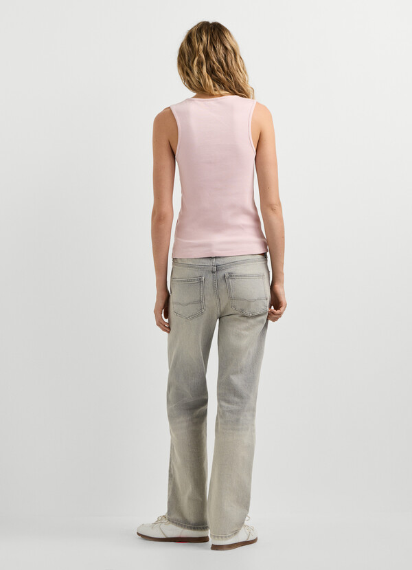 SLEEVELESS RIBBED TOP