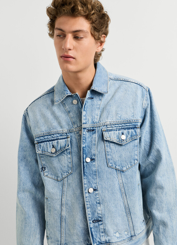 REGULAR FIT DENIM JACKET
