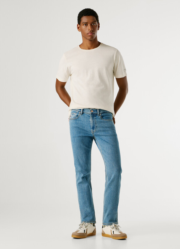 HATCH - SLIM FIT MID-RISE JEANS