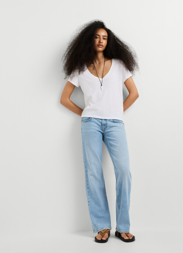 LOW-RISE STRAIGHT FIT JEANS - VENUS