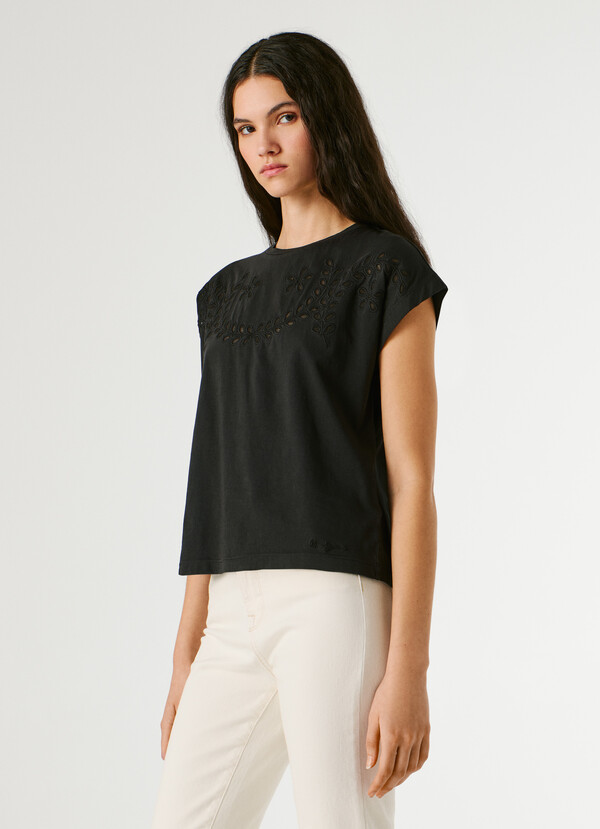 T-SHIRT WITH OPENWORK FLORAL DETAILS