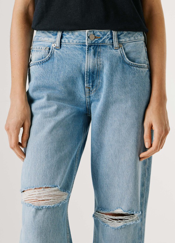 HAZEL- MID-RISE LOOSE FIT JEANS