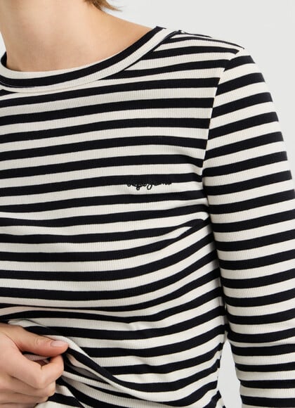 LONG SLEEVE STRIPED T-SHIRT