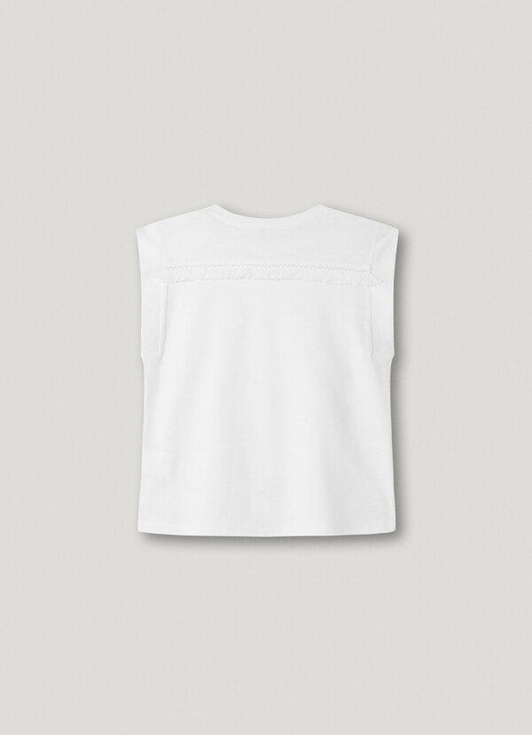 CAMISETA CON DETALLE DE FLECOS
