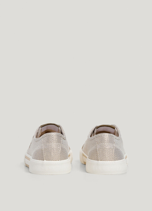 METALLIC BASIC TRAINERS