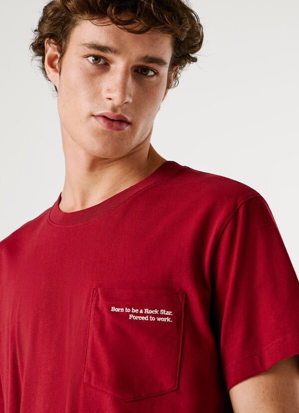 RELAXED FIT FRONT POCKET T-SHIRT