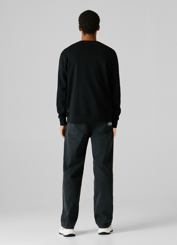 REGULAR FIT CREW NECK SWEATSHIRT