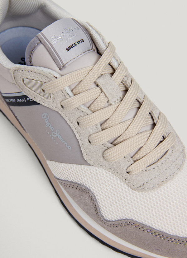 Combined running trainers