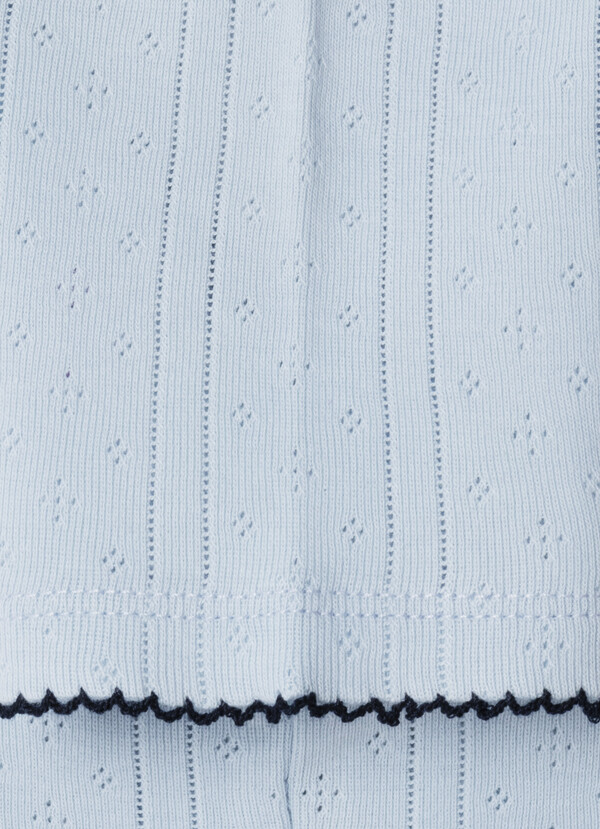 CREW NECK POINTELLE TOP