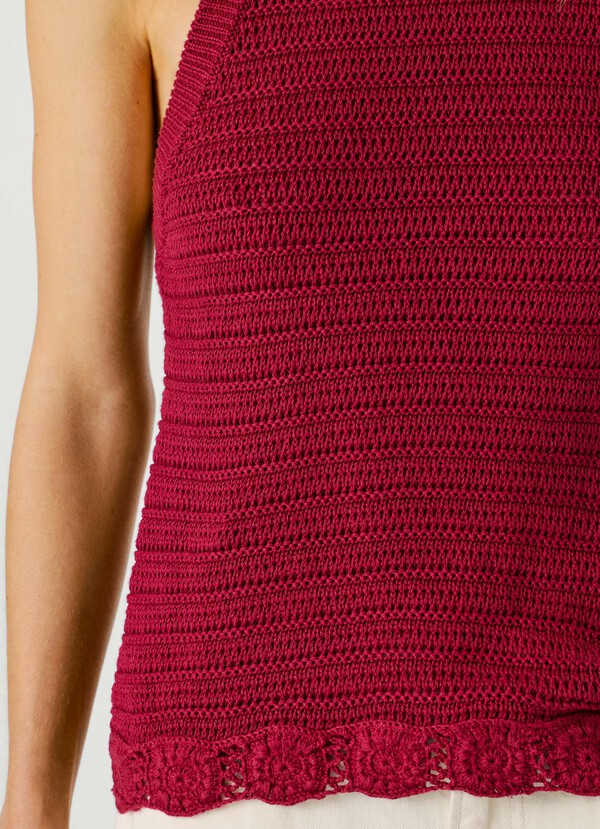 CROCHET HALTER NECK TOP