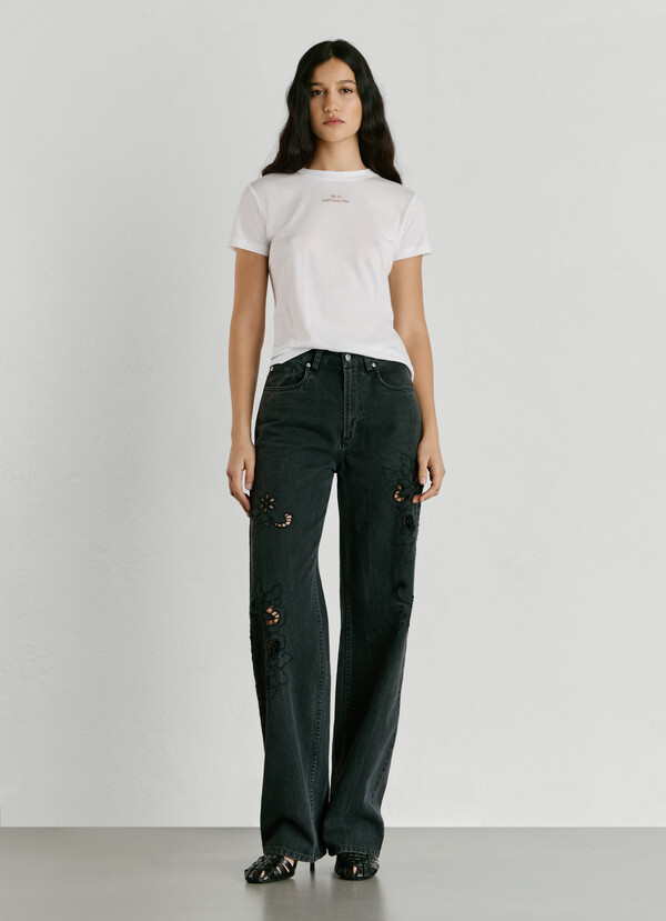 EDEN- HIGH-RISE STRAIGHT FIT JEANS