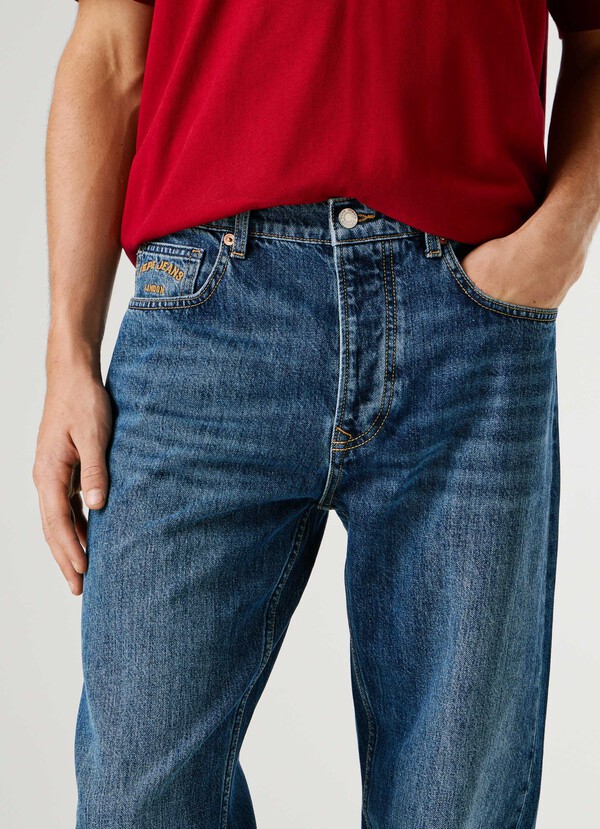 RELAXED FIT MID-RISE JEANS - BEXLEY