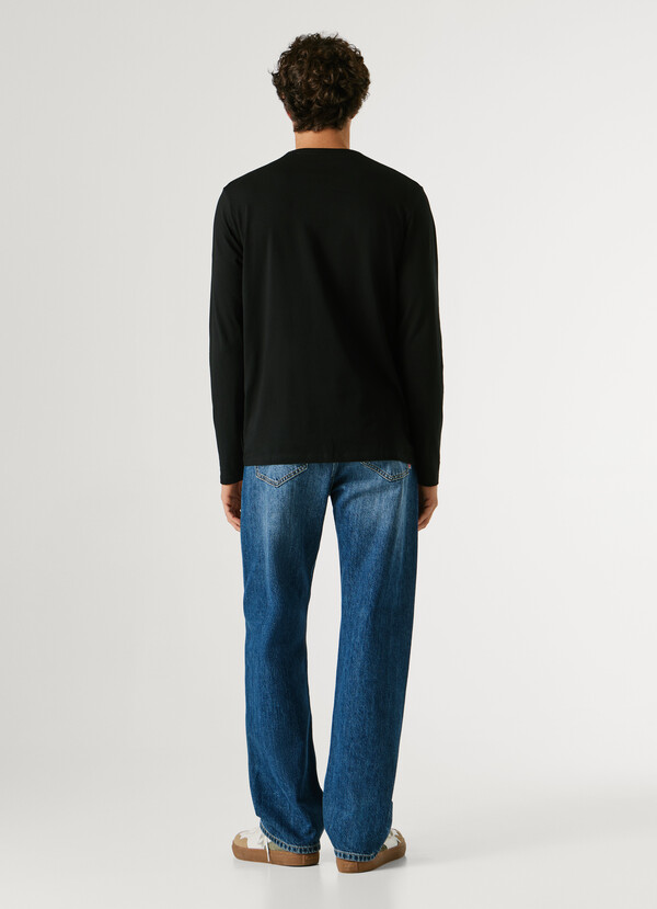 SLIM FIT LONG SLEEVE T-SHIRT