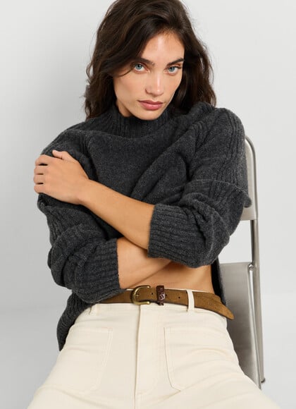 HIGH NECK KNIT JUMPER