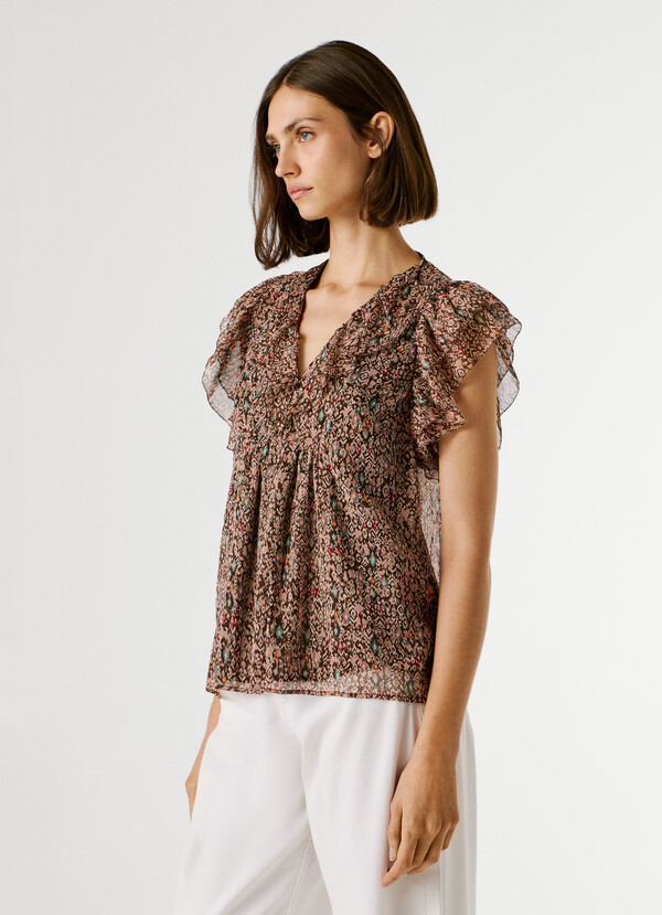 V-NECK RUFFLE BLOUSE