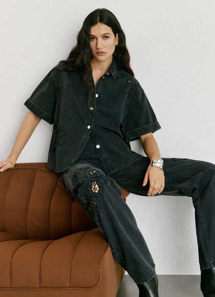 RELAXED FIT DENIM SHIRT