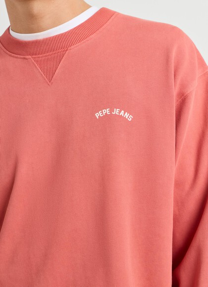 CREW NECK CASUAL FIT SWEATSHIRT